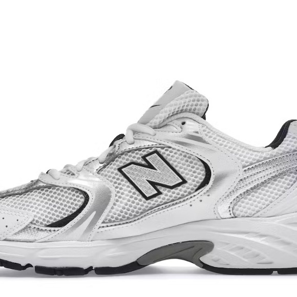 New Balance - Picture 5 of 6